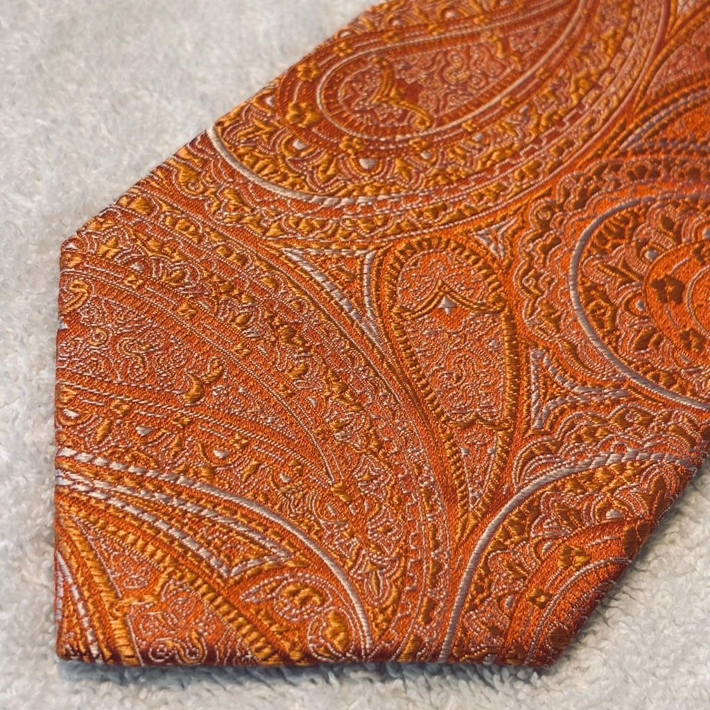 Brand New Corporate Power Tie By Geoffrey Beene